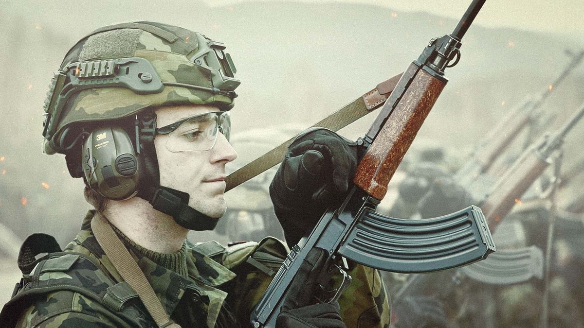 Válka na Ukrajině posiluje českou armádu. Záznam z náboru nováčků